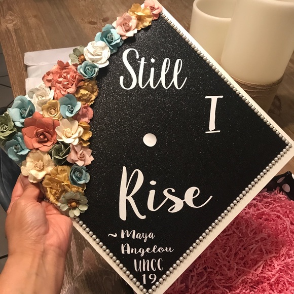Custom Graduation Cap Topper - Picture 4 of 8